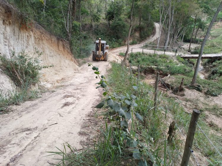 Prefeitura de Mantena realizou 106 intervenções na zona rural do município; VEJA