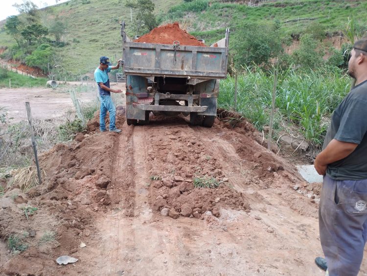 Prefeitura de Mantena realizou 106 intervenções na zona rural do município; VEJA