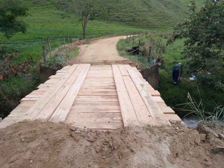 Prefeitura de Mantena realizou 106 intervenções na zona rural do município; VEJA