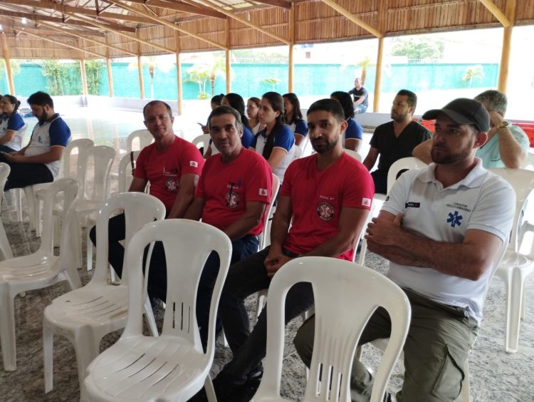 Médicos, Enfermeiros e Técnicos de Enfermagem da Atenção Primária à Saúde recebem Capacitação Técnica em Suporte Emergencial Básico