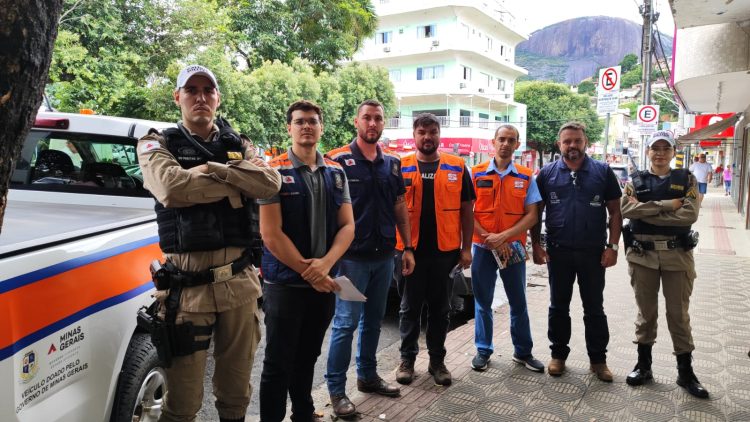 Blitz educativa promove conscientização de combate a dengue e Segurança