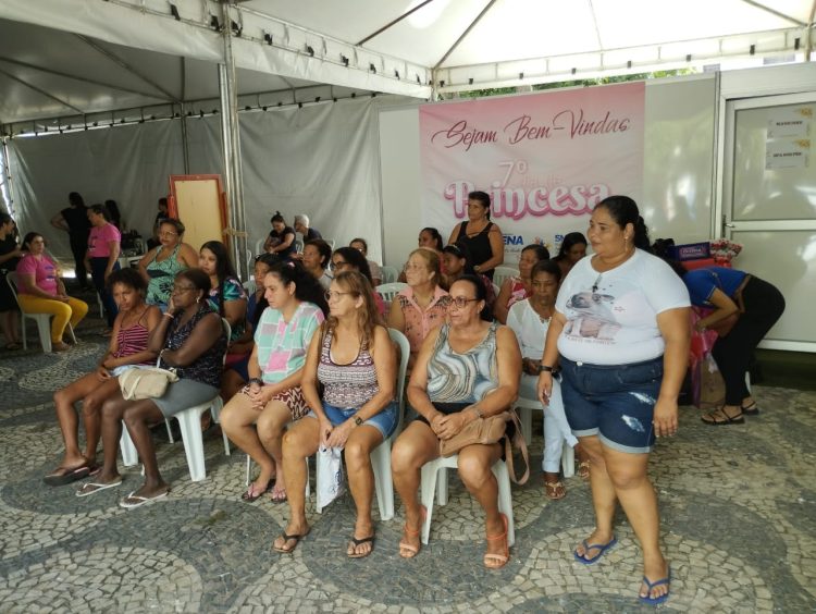 Sétimo Dia de Princesa enaltece a beleza da Mulher mantenense