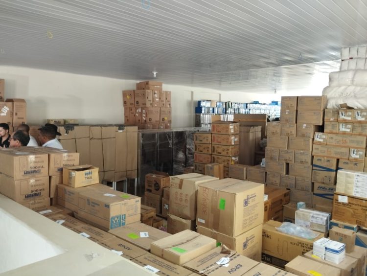 Abastecimento garantido: almoxarifado central da Secretaria de Saúde recebe reforço de novos materiais e equipamentos