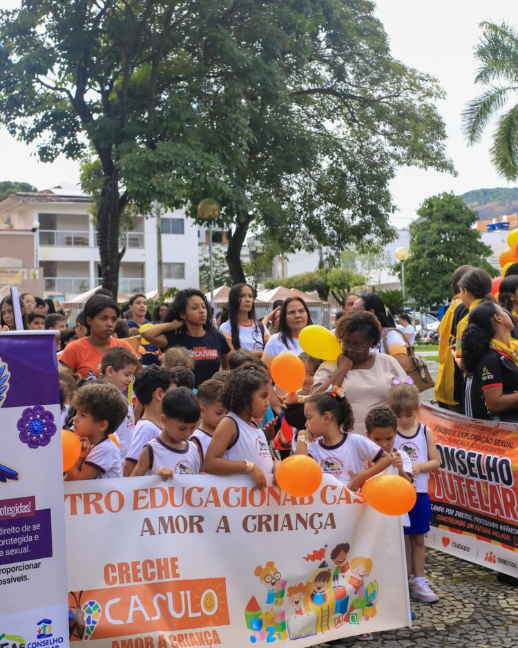 9ª Caminhada Maio Laranja mobiliza Mantena em Defesa das Crianças e Adolescentes