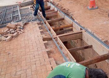 Galerias pluviais do bairro Boa Esperança ganham novas grades de proteção