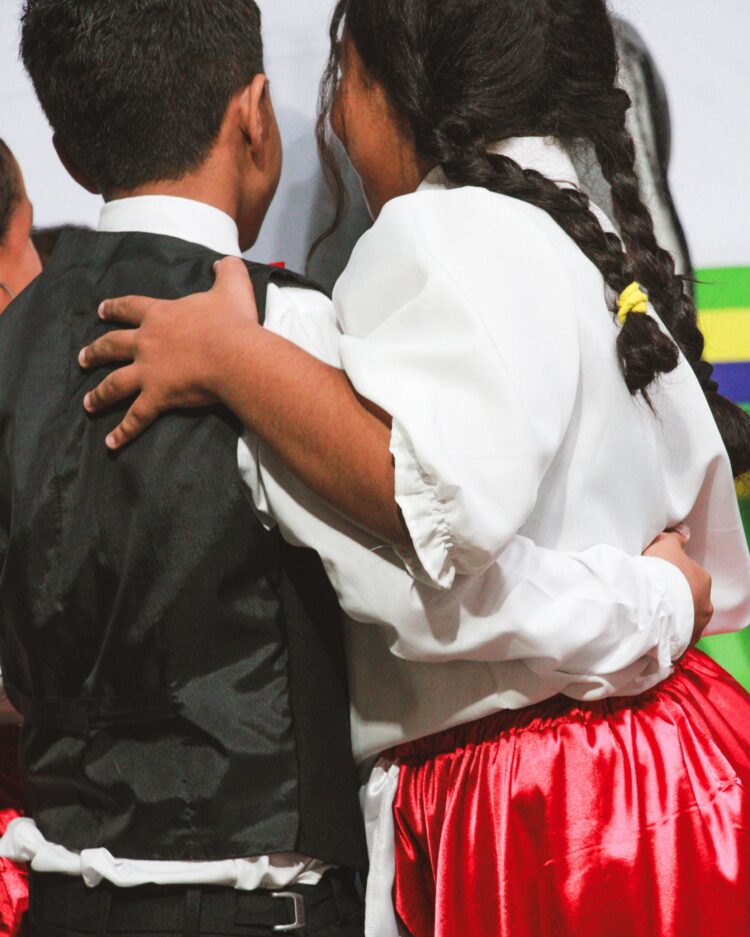 1ª EXPOEDUCA transforma Mantena em um verdadeiro passeio pelo mundo por meio da educação