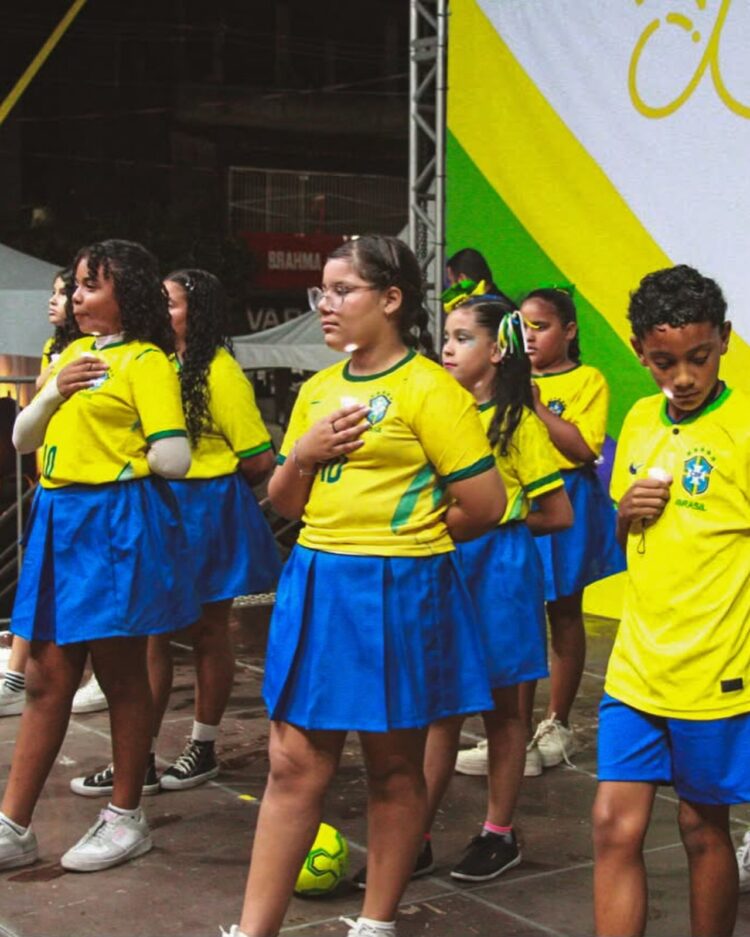 1ª EXPOEDUCA transforma Mantena em um verdadeiro passeio pelo mundo por meio da educação