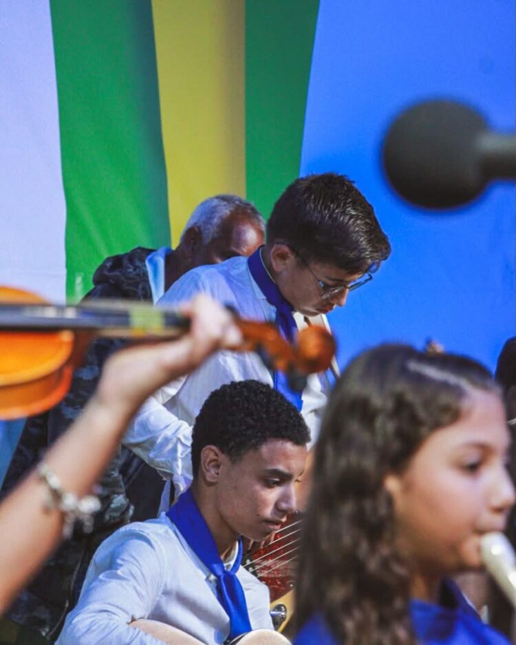 1ª EXPOEDUCA transforma Mantena em um verdadeiro passeio pelo mundo por meio da educação
