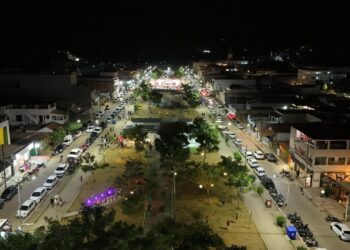 1ª EXPOEDUCA: educação, cultura e conhecimento em uma viagem pelo mundo