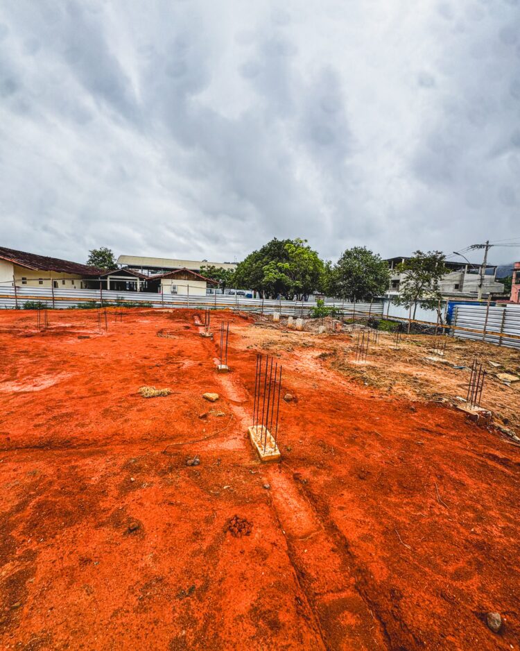 Obra da UBS do bairro Vila Nova avança e reforça investimentos na saúde de Mantena
